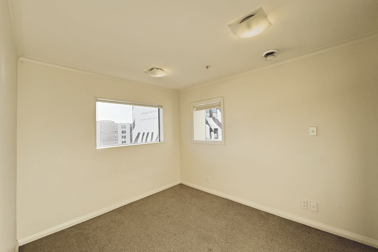 First Week Rent Free! 2-Bedroom Apartment in the Heart of Wellington City - Vista 6