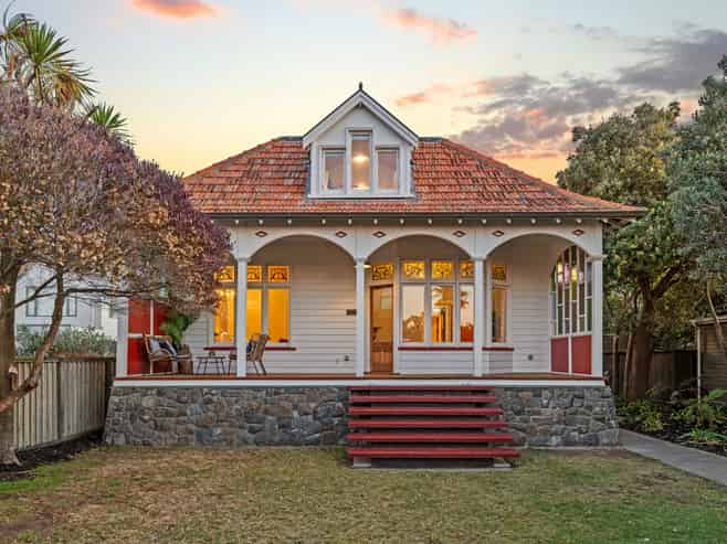 122 Esplanade, Sumner