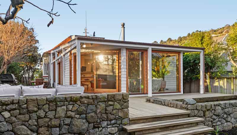 122 Esplanade, Sumner