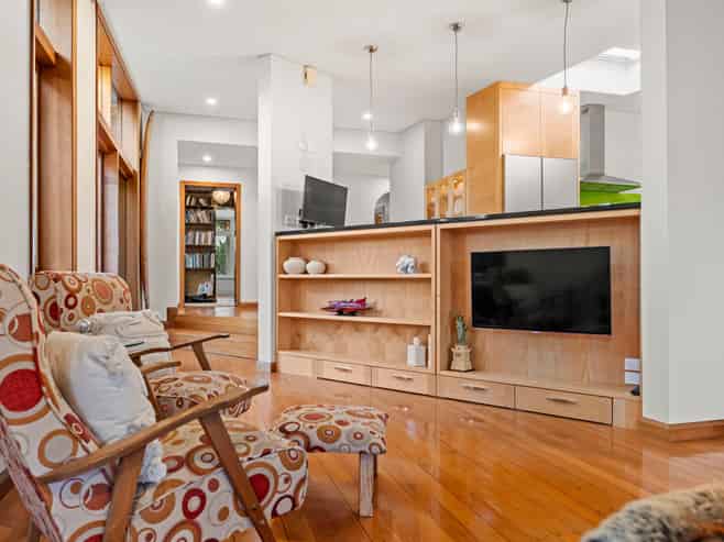 122 Esplanade, Sumner