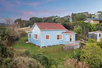 1 Luss Road, Company Bay
