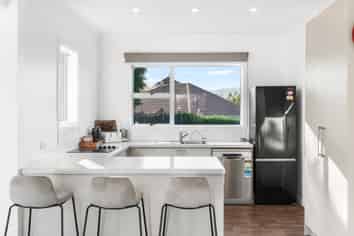 98 Lynn Street, Wakari