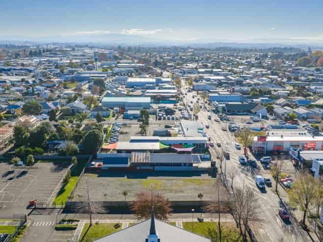 High profile land for lease
