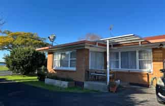 1/193 Queen Street, Pukekohe