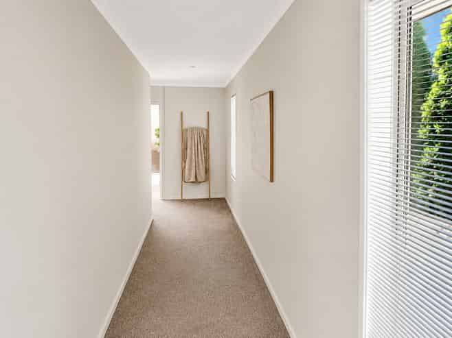 6/11 Jones Crescent, Melville