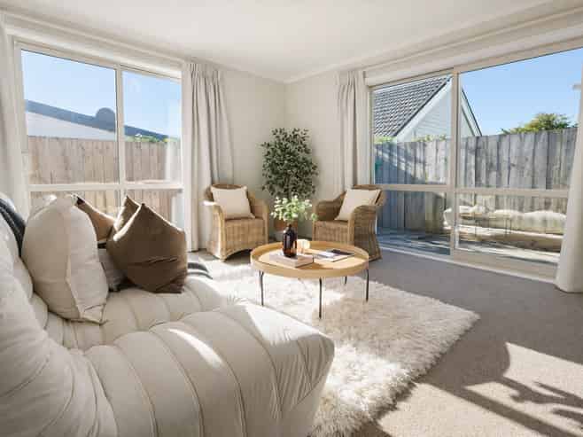 6/11 Jones Crescent, Melville