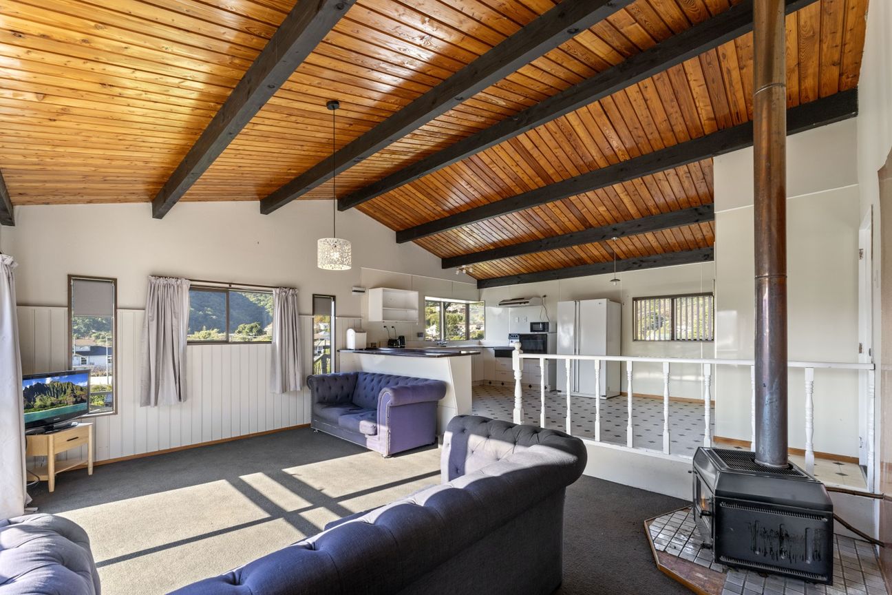 Elevated Harbour Views, Spacious & Potential - Ansicht 6