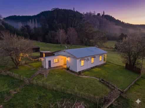 921 Ongo Road, Hunterville