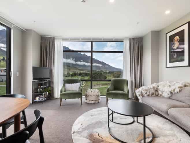 205/34 Red Oaks Drive, Frankton