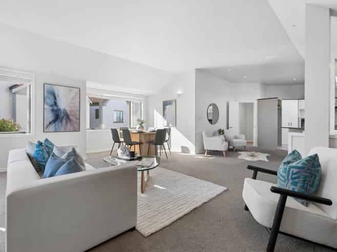 1B Macleans Road, Bucklands Beach