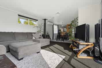 4 Pukeko Street, Hillcrest