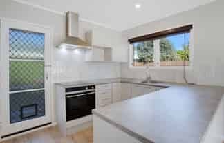 4/27 Lancing Road , Sandringham