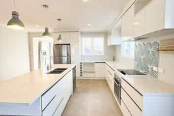 4031A Great North Road, Glen Eden