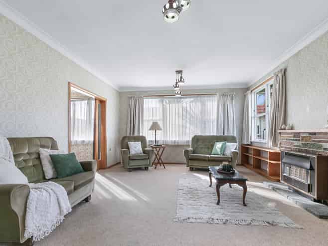 115 Bartholomew Road, Levin