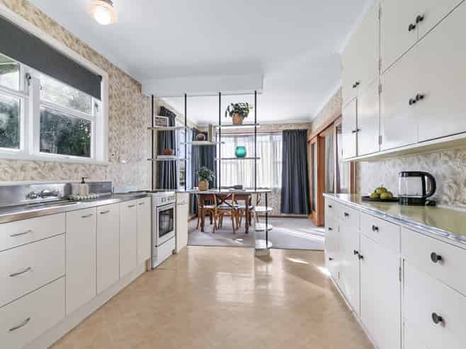 115 Bartholomew Road, Levin