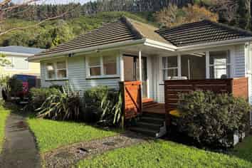60 Chester Road, Tawa