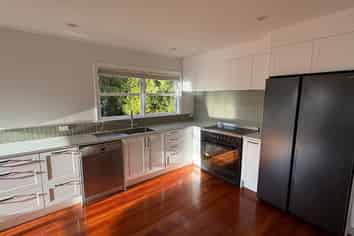60 Chester Road, Tawa
