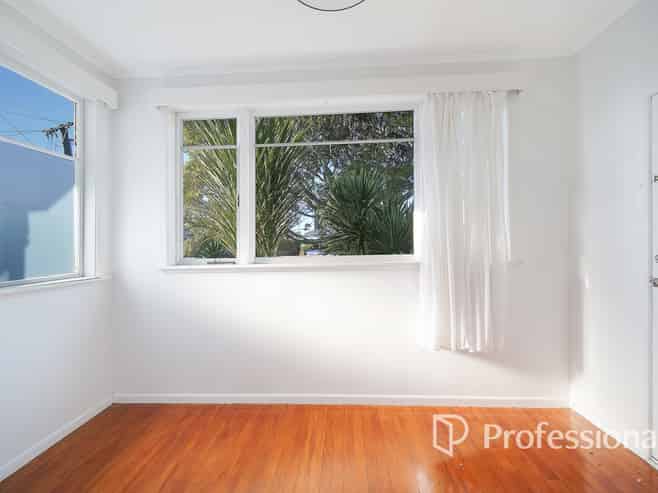 18 Walmer Road, Point Chevalier