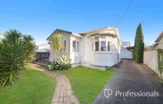 18 Walmer Road, Point Chevalier
