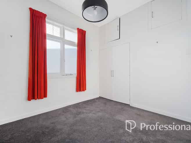 18 Walmer Road, Point Chevalier
