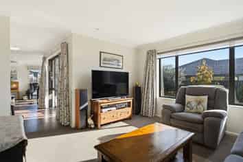 10 Carmello Grove, Richmond