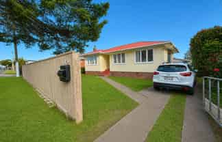 156 Russell Road, Manurewa
