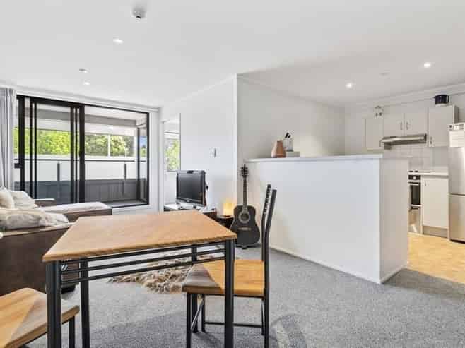 9A/30 Westward Ho, Glen Eden