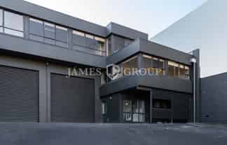 CITY FRINGE WAREHOUSE/OFFICE COMBO