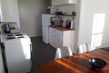 1/706 Charles Street, Raureka
