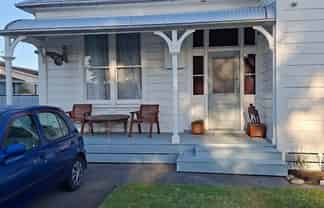 1/706 Charles Street, Raureka