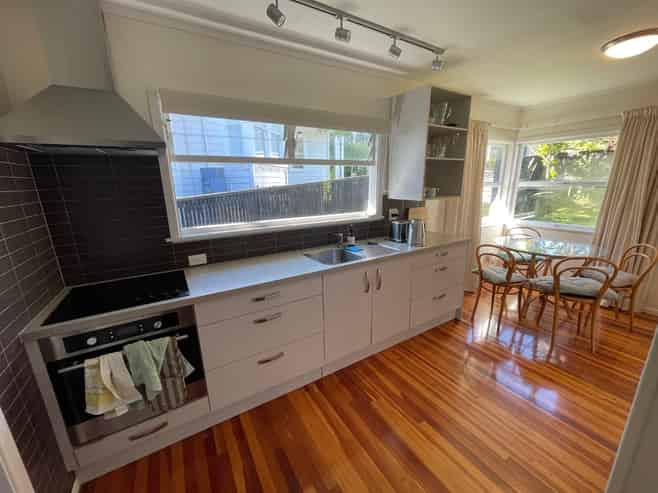10B Second Avenue, Devonport