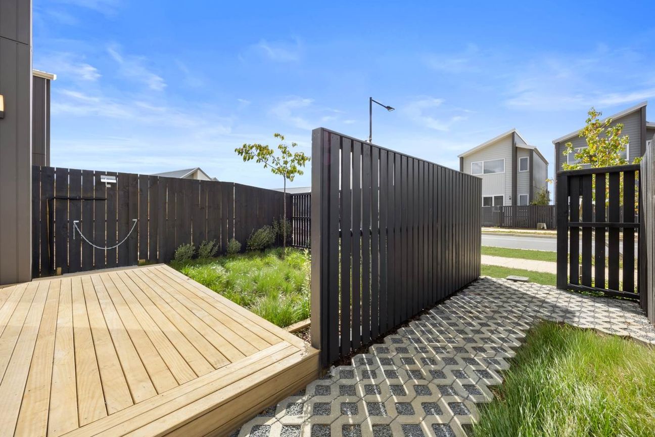 Brand New 3-Bedroom 2.5-Bathroom Corner Home in Drury - Pogled 3