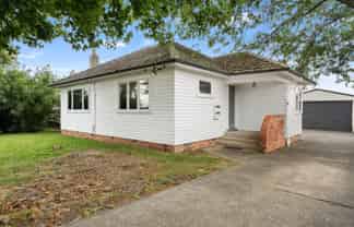 9 Vanguard Road, Kelston