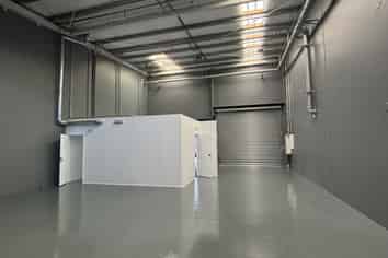 Functional Industrial Base | 147 m2