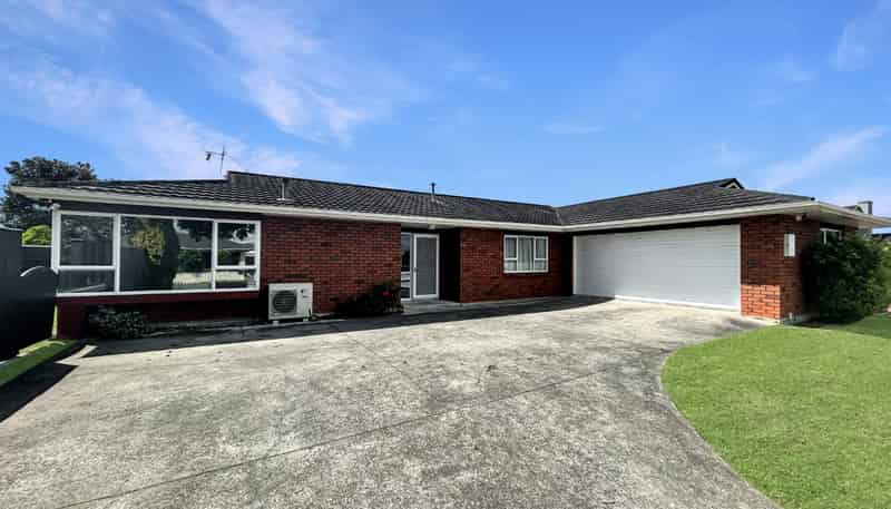 117 Amberley Avenue, Westbrook