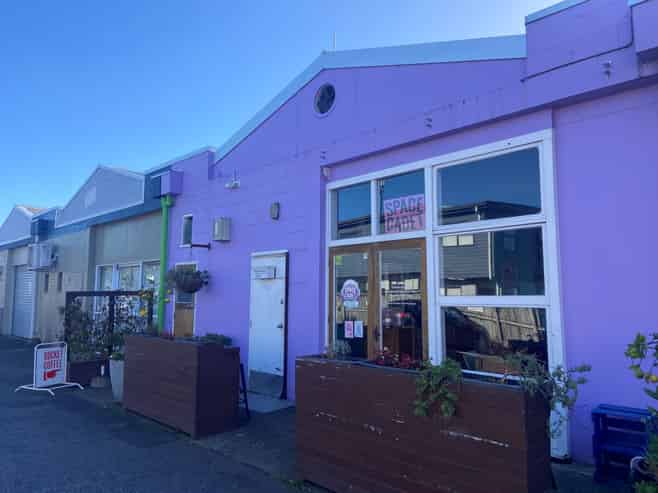 Funky Cafe Space in Hamilton East