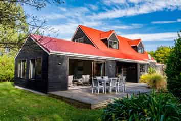 222 Chain Hills Road, Fairfield