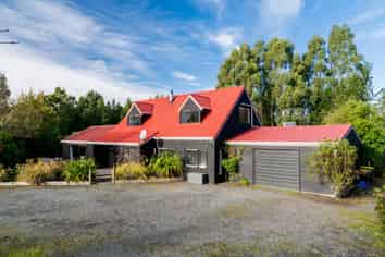 222 Chain Hills Road, Fairfield