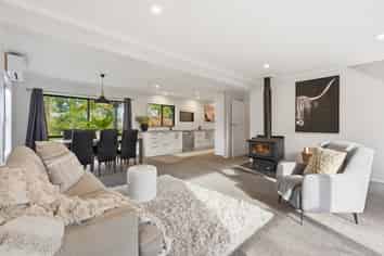 222 Chain Hills Road, Fairfield
