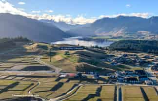 14 Craigroy Crescent, Wanaka