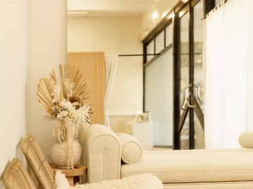 Established beauty studio in the Mount