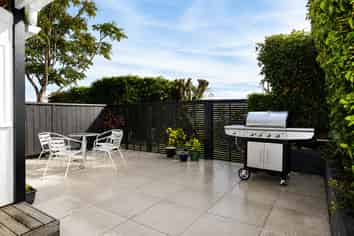 1/8 Harvey Place, Saint Heliers