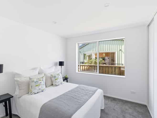 69a/69b Smith Street, Woolston