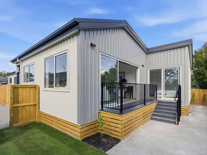 69a/69b Smith Street, Woolston
