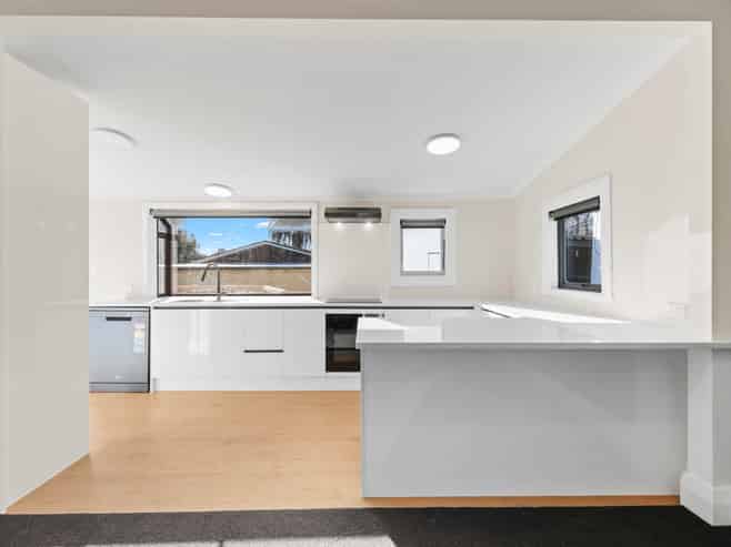 13 Graham Street, Blenheim
