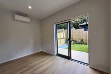 Auckland - Address withheld