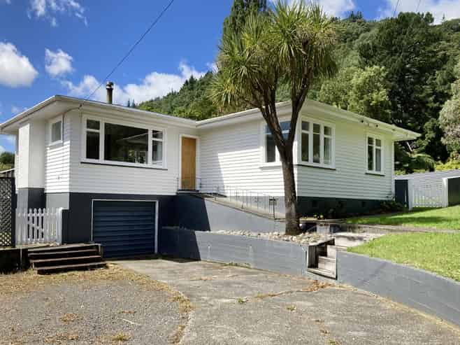 16 Lincoln Street, Picton