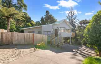 1/30 Verbena Road, Birkdale