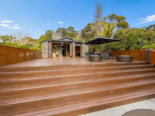 33 Kohu Road, Titirangi