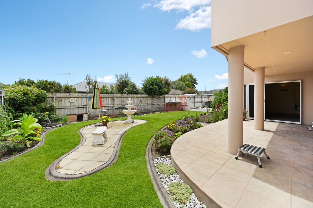 The Move Is Planned, Now It's Time to Sell - Pogled 2